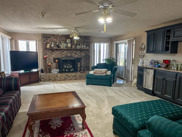 606 S Shore Drive, Horseshoe Bend, AR 72512