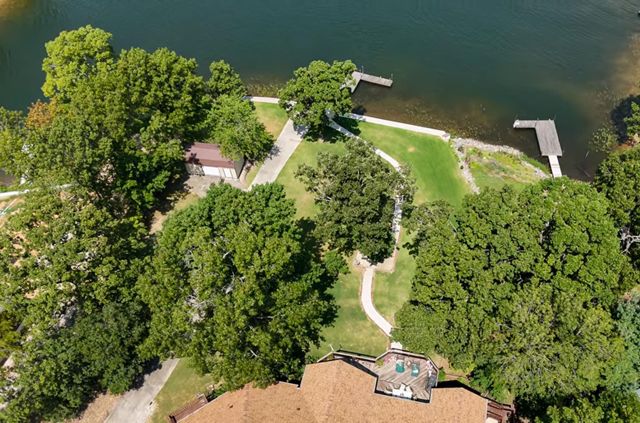 606 S Shore Drive, Horseshoe Bend, AR 72512