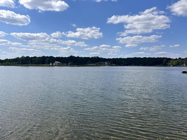 606 S Shore Drive, Horseshoe Bend, AR 72512
