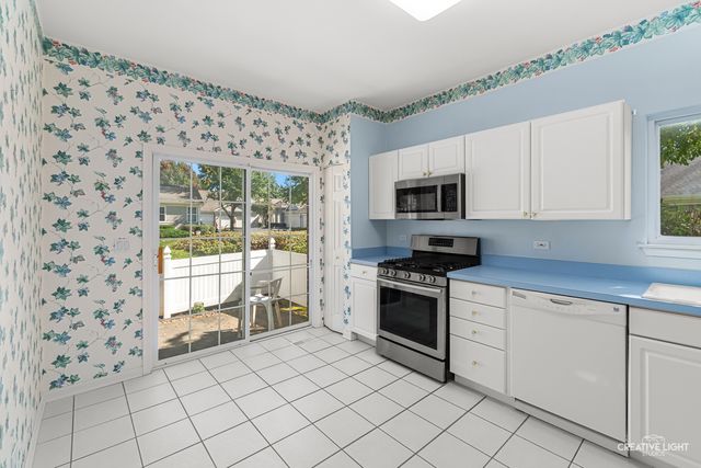 20921 W BLOSSOM Lane, Plainfield, IL 60544