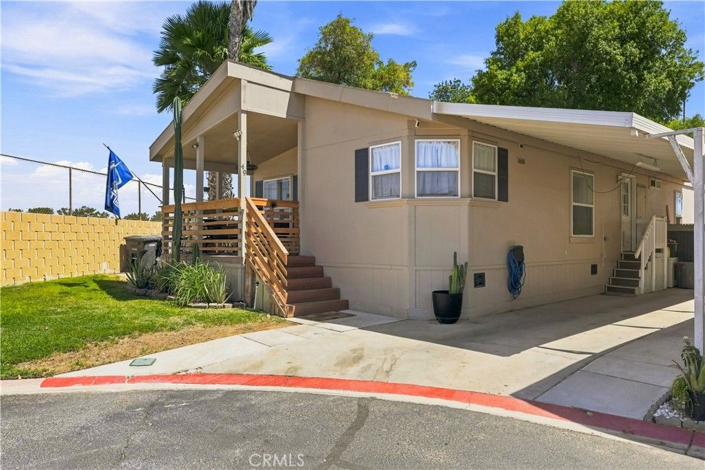 350 E San Jacinto E 49, Perris, CA 92571 — photo 2