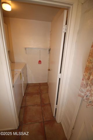 2665 N Leah Place, Tucson, AZ 85705