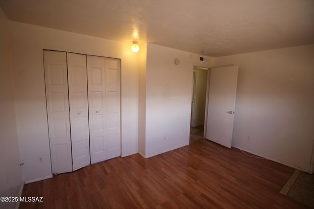 2665 N Leah Place, Tucson, AZ 85705