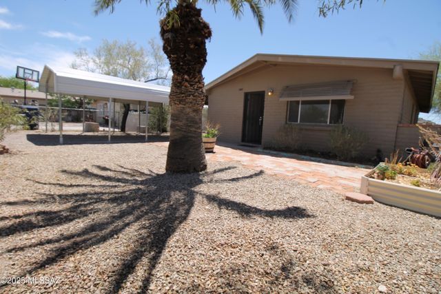 2665 N Leah Place, Tucson, AZ 85705