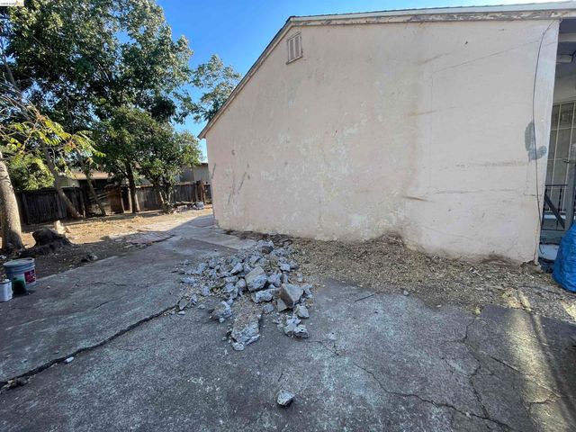 1321 W 9Th St, Antioch, CA 94509