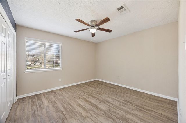 17138 Barcelona Drive, Friendswood, TX 77546