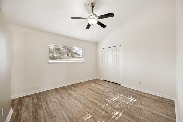 17138 Barcelona Drive, Friendswood, TX 77546