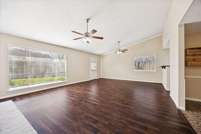 17138 Barcelona Drive, Friendswood, TX 77546