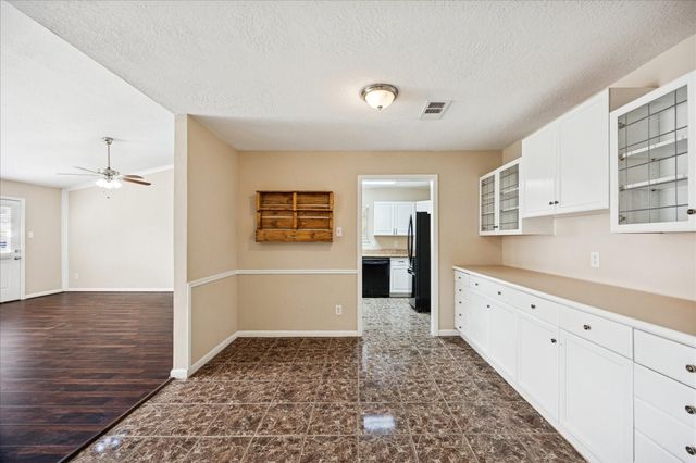 17138 Barcelona Drive, Friendswood, TX 77546