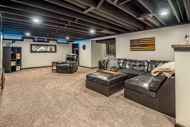 15507 Williams Street, Livonia, MI 48154