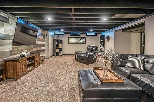 15507 Williams Street, Livonia, MI 48154