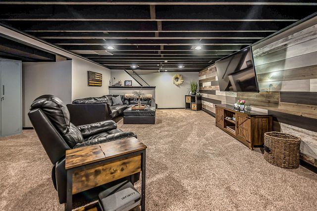 15507 Williams Street, Livonia, MI 48154