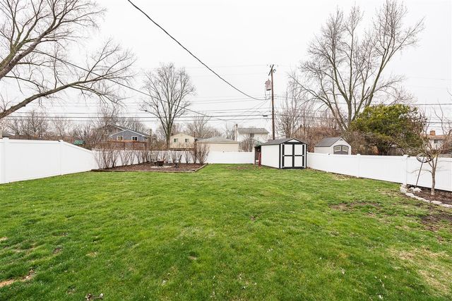 15507 Williams Street, Livonia, MI 48154