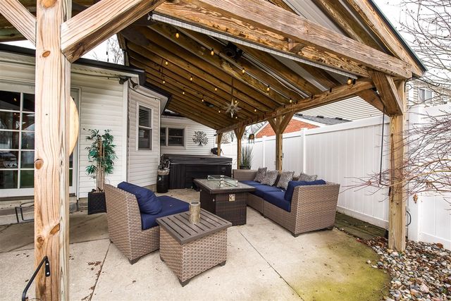 15507 Williams Street, Livonia, MI 48154