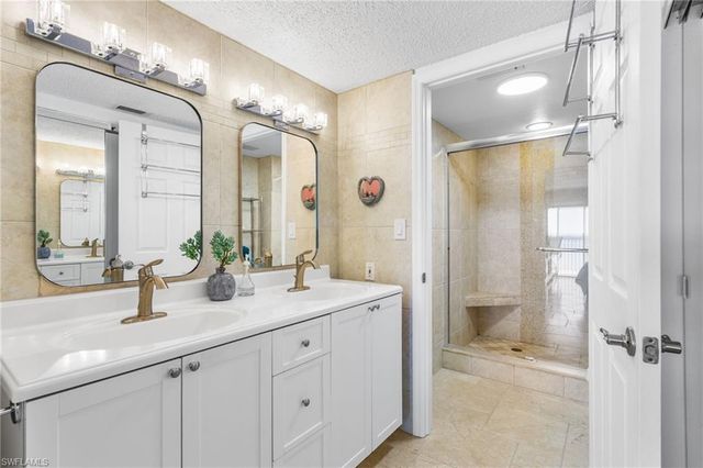 4895 Bonita Beach RD # 302, Bonita Springs, FL 34134