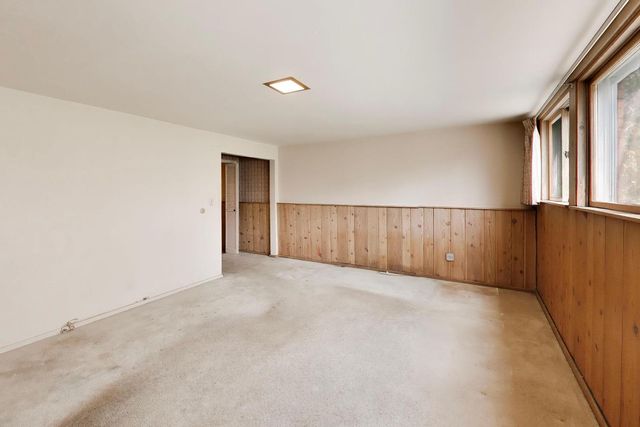 1056 Van Tassel Road, Sleepy Hollow, IL 60118