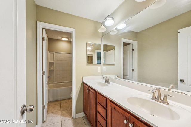 724 WOODED HAMLET Court, St. Johns, FL 32084