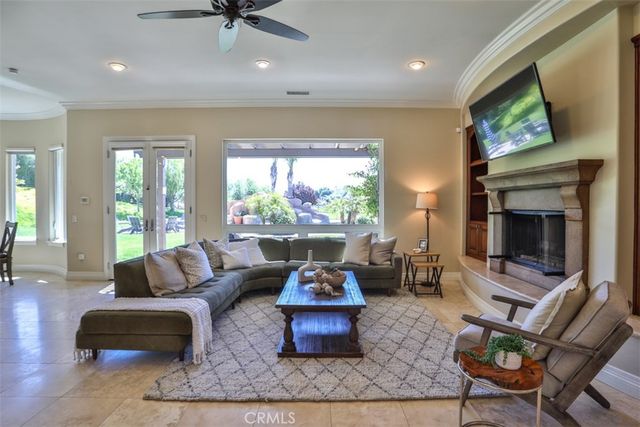 39520 Colleen Way, Temecula, CA 92592