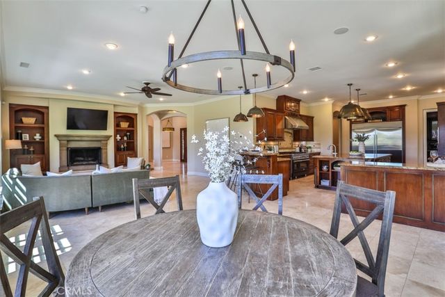 39520 Colleen Way, Temecula, CA 92592