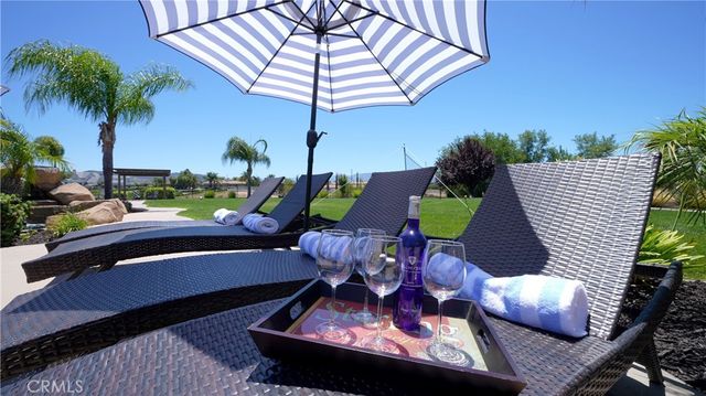 39520 Colleen Way, Temecula, CA 92592