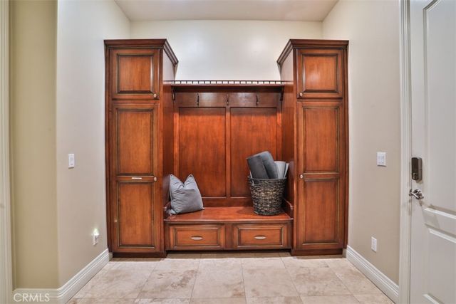 39520 Colleen Way, Temecula, CA 92592