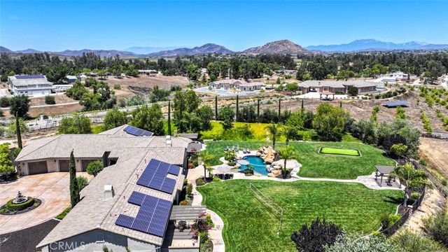 39520 Colleen Way, Temecula, CA 92592