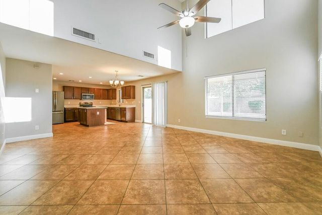 354 E Bradstock Way, San Tan Valley, AZ 85140