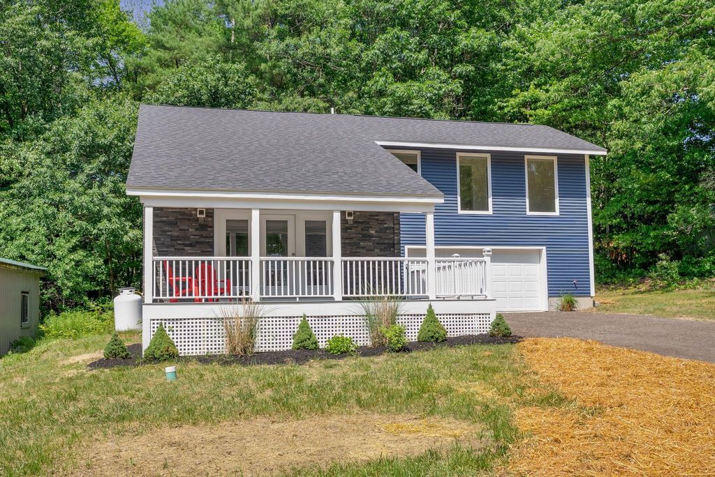 28 Douglas Street, Lisbon, ME 04252 — photo 3