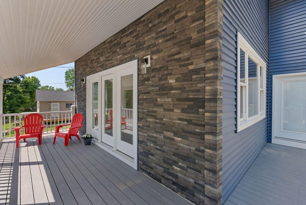 28 Douglas Street, Lisbon, ME 04252 — photo 5