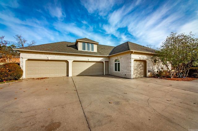 39 Greystone Blvd., Cabot, AR 72023