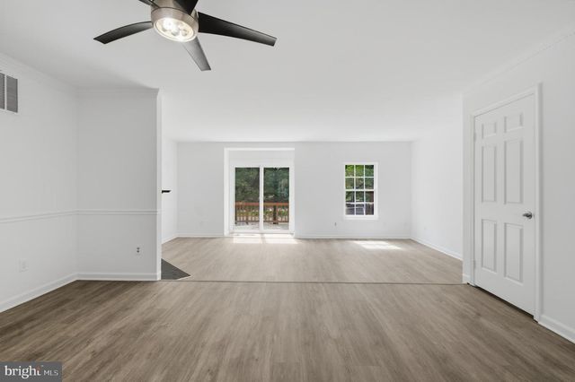 46601 CARRIAGE CT, Sterling, VA 20164