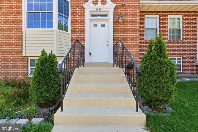 46601 CARRIAGE CT, Sterling, VA 20164