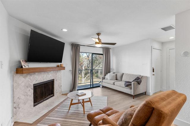 4777 Cedar Springs Road 2J, Dallas, TX 75219