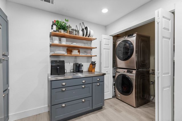4777 Cedar Springs Road 2J, Dallas, TX 75219