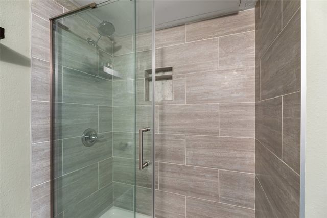 4777 Cedar Springs Road 2J, Dallas, TX 75219