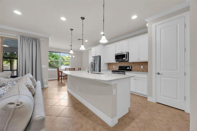 10713 BERRY CREEK ROAD, Orlando, FL 32836