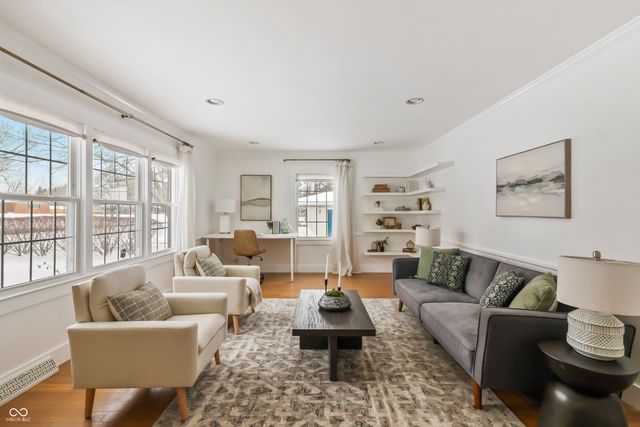 6435 Breamore Road, Indianapolis, IN 46220