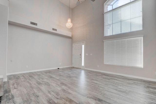 7898 Spindrift Cove Street, Las Vegas, NV 89139