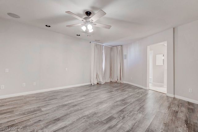 7898 Spindrift Cove Street, Las Vegas, NV 89139