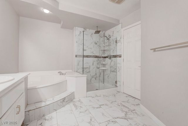 7898 Spindrift Cove Street, Las Vegas, NV 89139