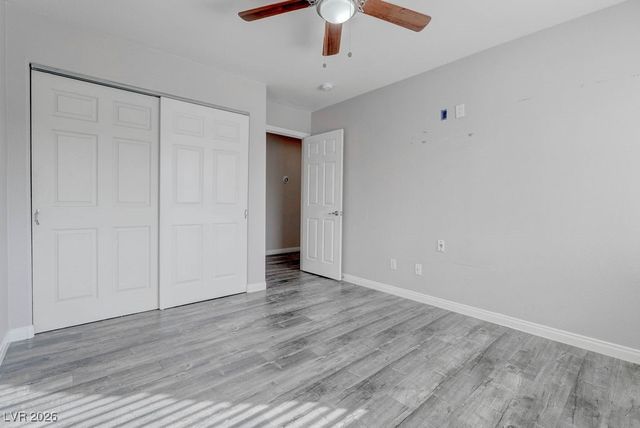 7898 Spindrift Cove Street, Las Vegas, NV 89139