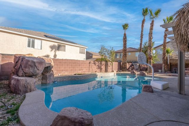7898 Spindrift Cove Street, Las Vegas, NV 89139