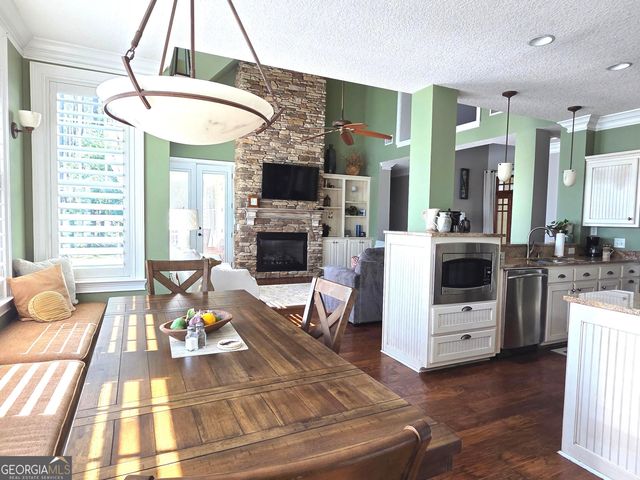 300 Hammond Powell Road, Hazlehurst, GA 31539