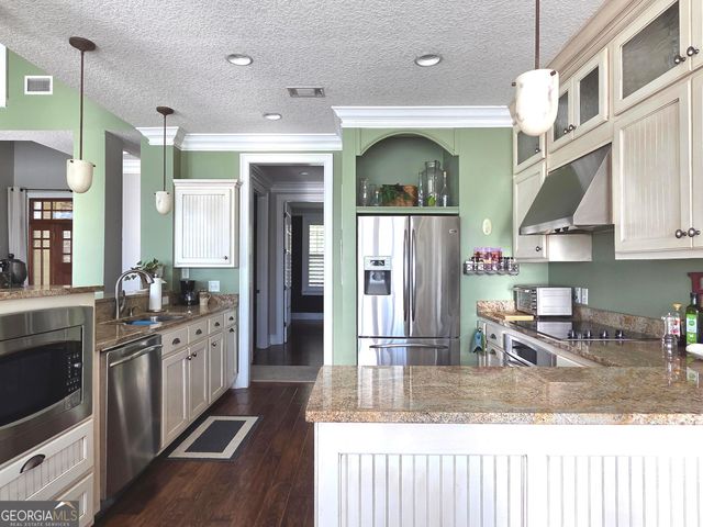 300 Hammond Powell Road, Hazlehurst, GA 31539