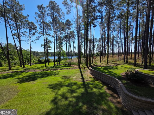 300 Hammond Powell Road, Hazlehurst, GA 31539