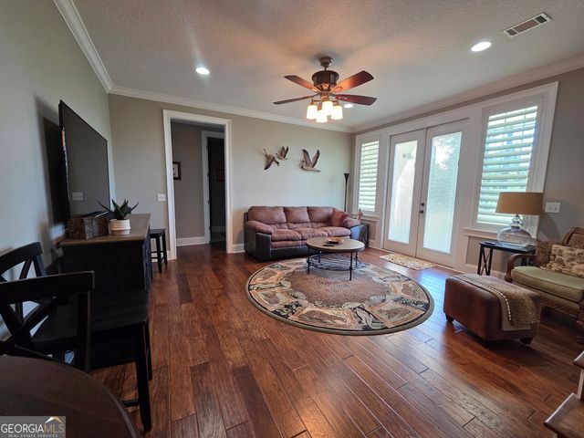 300 Hammond Powell Road, Hazlehurst, GA 31539
