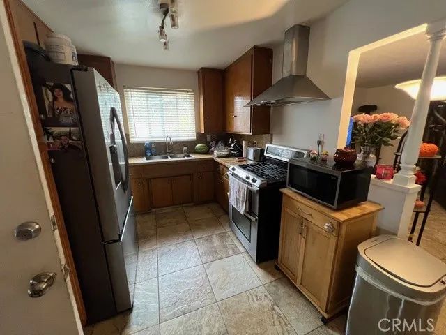 1006 S Lambert Dr., Fullerton, CA 92833