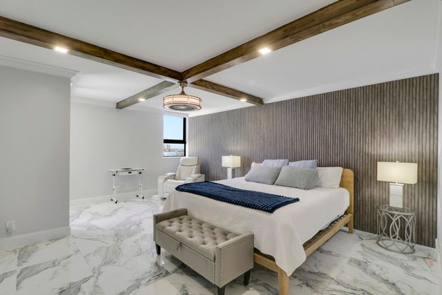 5280 N Ocean Drive, Riviera Beach, FL 33404