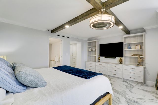 5280 N Ocean Drive, Riviera Beach, FL 33404