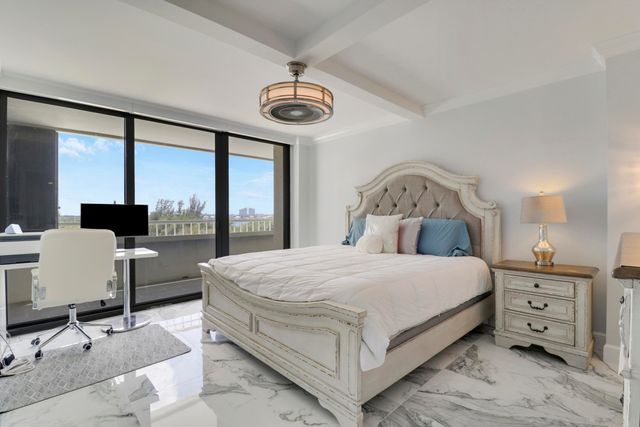 5280 N Ocean Drive, Riviera Beach, FL 33404